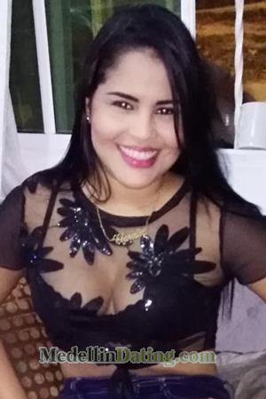 Marcela, 184297, Medellin, Colombia, Latin women, Age: 35, Walks
